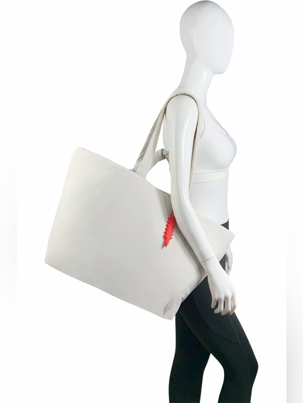 Thacker Glenn Water Resistant Tote Bag - Picture 3 of 8